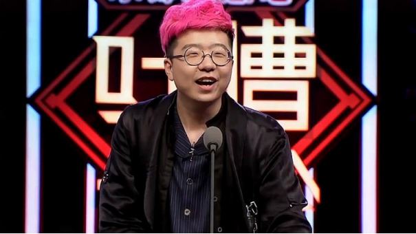 2012年,《今晚80后脱口秀》的开播.