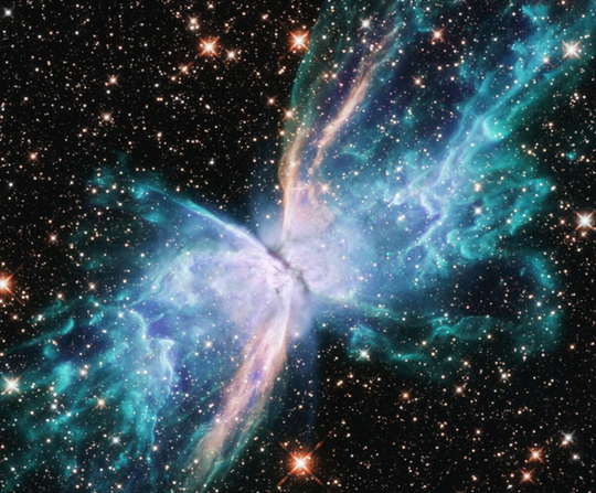 哈勃巨作,蓝色恒星的巨大星系,太美啦!__财经头条