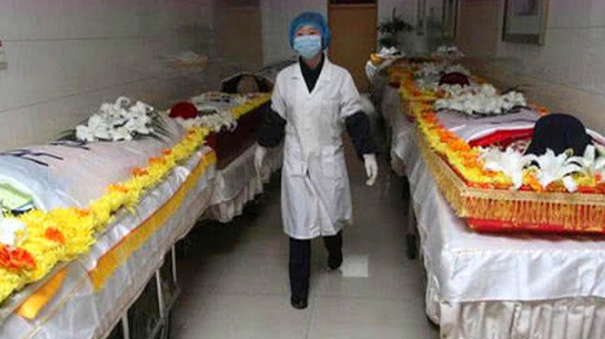 殡仪馆上班月薪2万!