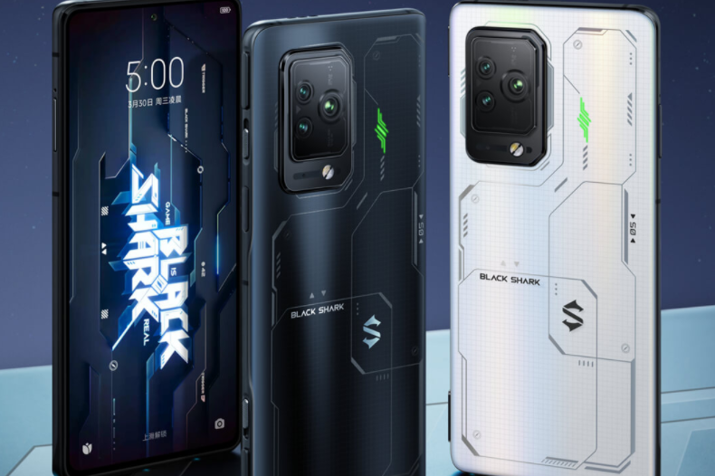 黑鲨5 pro跑分突破111万,游戏旗舰来袭