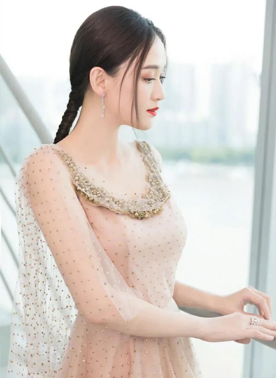 陈乔恩,明艳动人,身姿迷人的写真!_高清图集_新浪网
