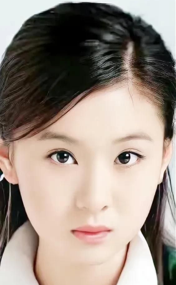 李小萌,知性优雅,端庄大方的写真照!__财经头条