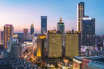 又一家百强房企撑不住了 当代置业出卖物业公司