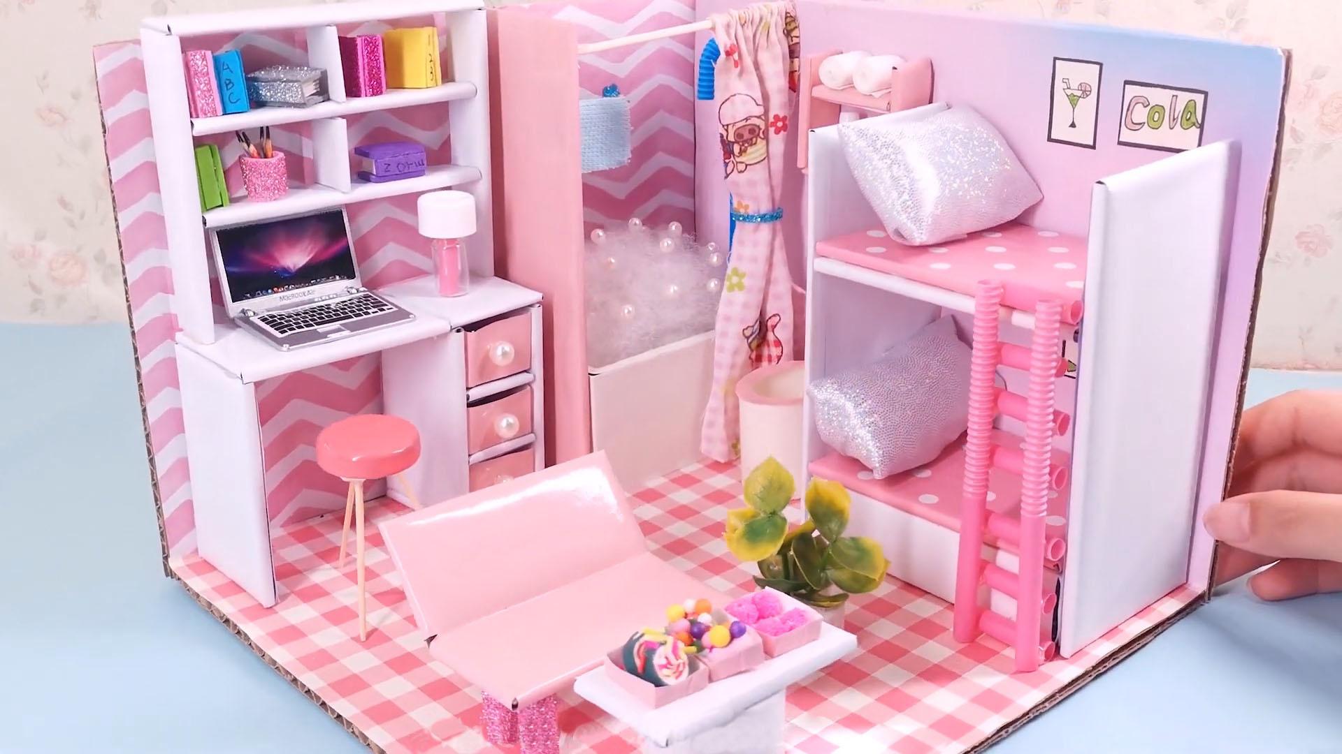 diy迷你娃娃屋,冰雪装饰的艾尔莎公主房间03:56收藏超清点赞分享