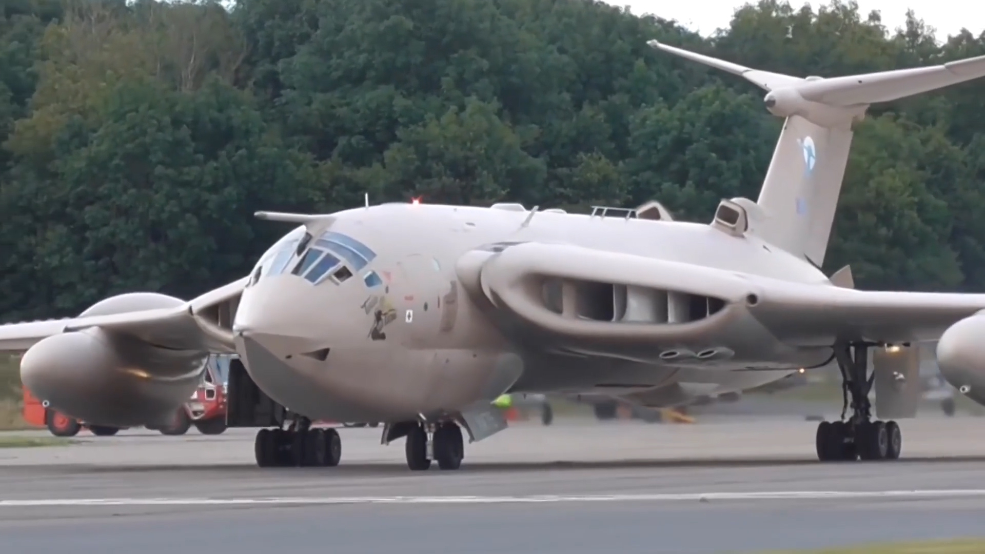 英国汉德利佩季公司研制的"胜利者"喷气式战略轰炸机!