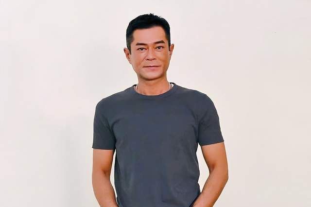 古天乐迎来久违的快乐,参与金像奖特刊制作,直言“实在好开心”|疫情|古天乐|特刊_新浪新闻