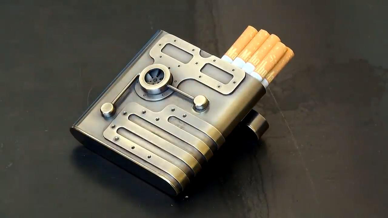 用金属制作蒸汽朋克香烟盒成品太精致了