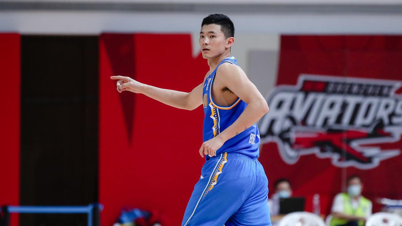 攻防一体!陈林坚先送给对手麻辣火锅,又妙传黄毅超反击取分!