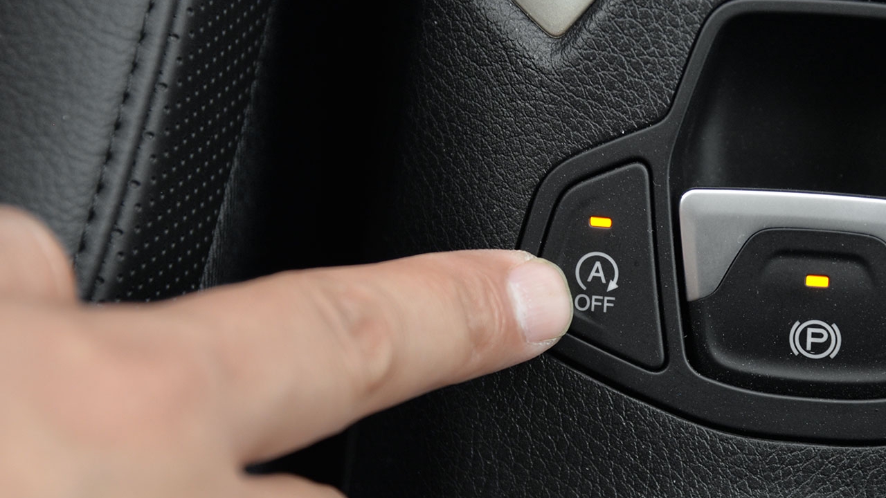 如何正确使用发动机启停功能?