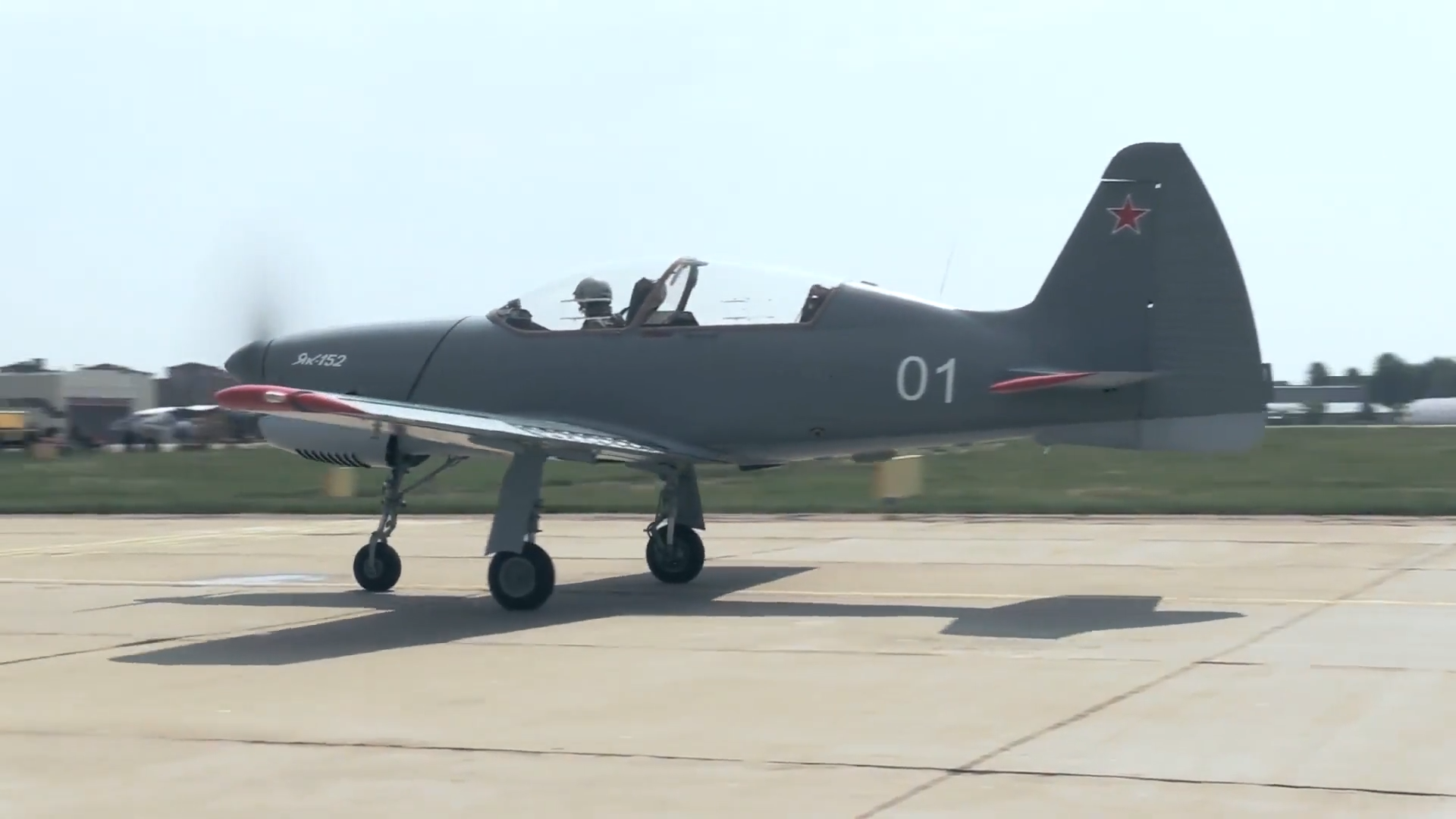 俄罗斯基础教练机雅克-152宣传片!