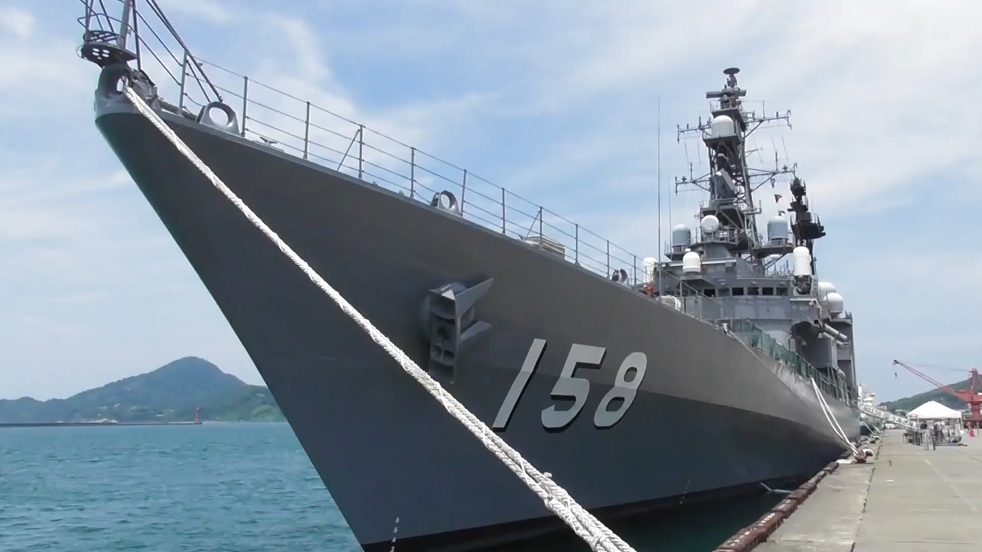 日本海自开放日,海雾号驱逐舰公开展示,游客上舰体验!