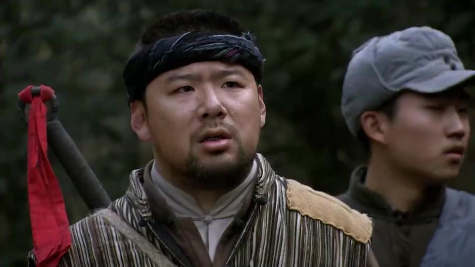 牧良逢一听说要去帮助八路,毛都炸起来了,窖子狼赶紧一边打圆场