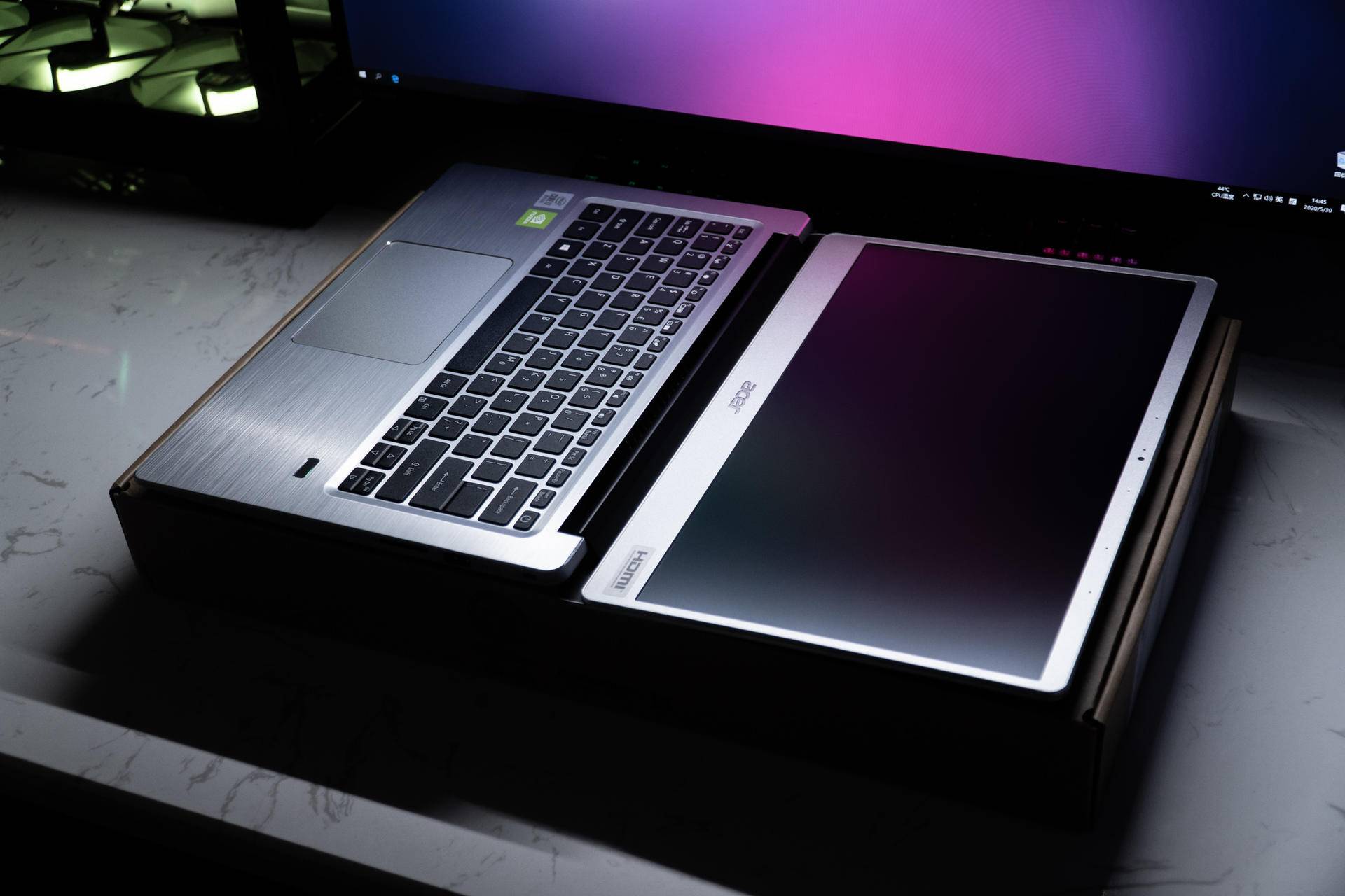 不到5k的全金属i7独显轻薄本——宏碁 墨舞 ex214开箱体验__财经头条