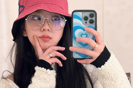 blackpink成员jisoo亲姐曝光_blackpink成员jisoo亲姐