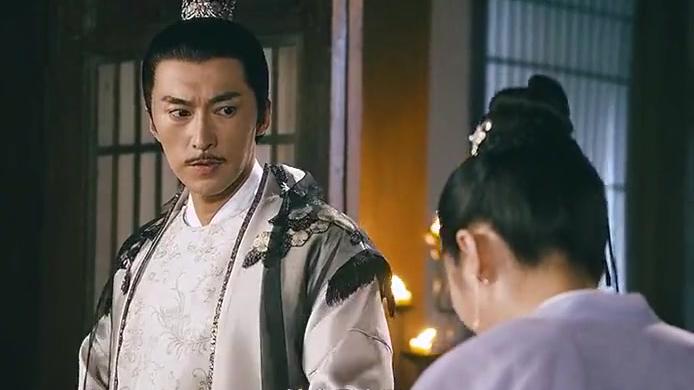 堂堂玄虎城主,竟然连个洗脚盆都没有,韩烁和他爹爹到底谁更虎呀