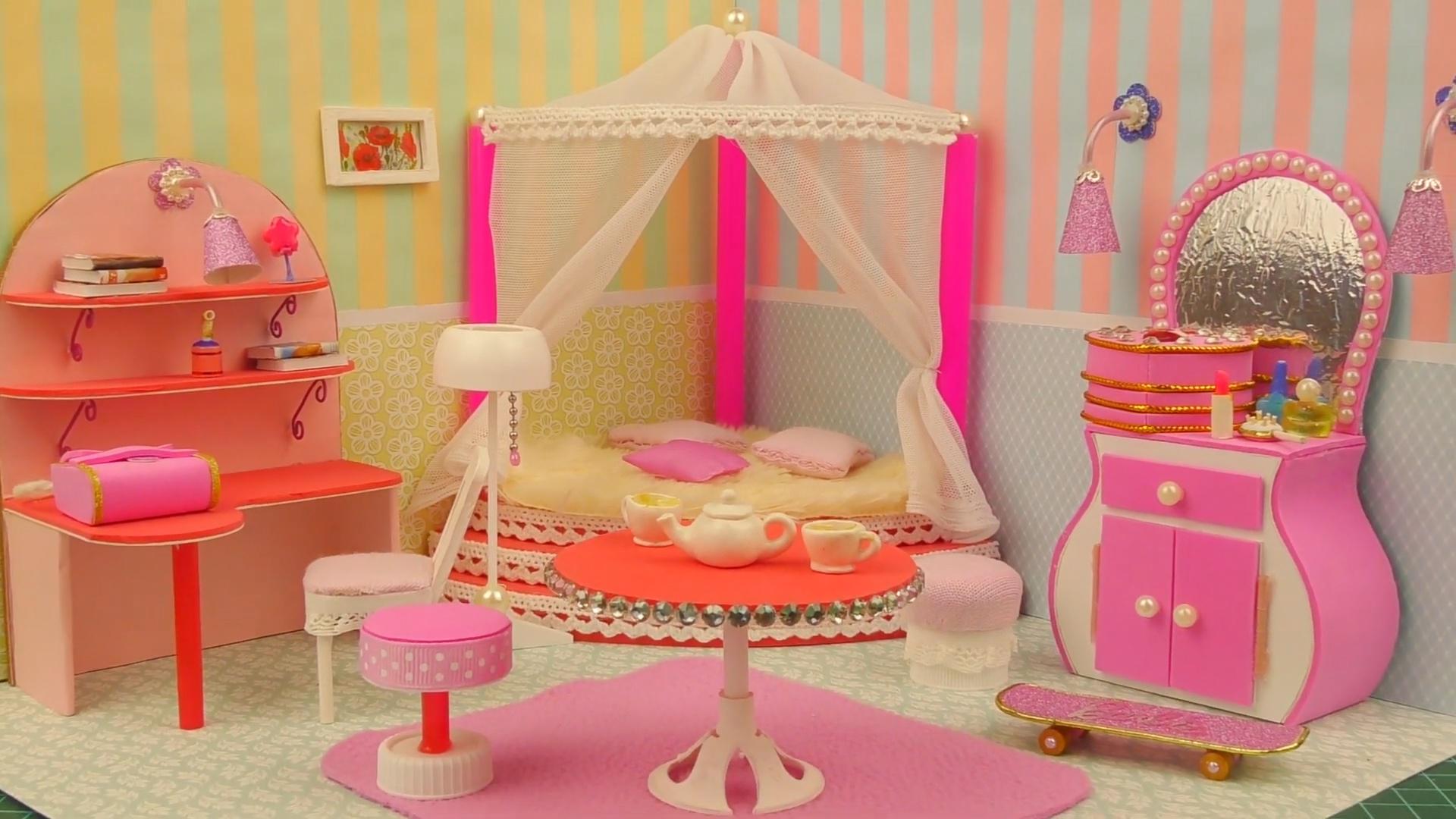 diy迷你娃娃屋,芭比娃娃的公主床