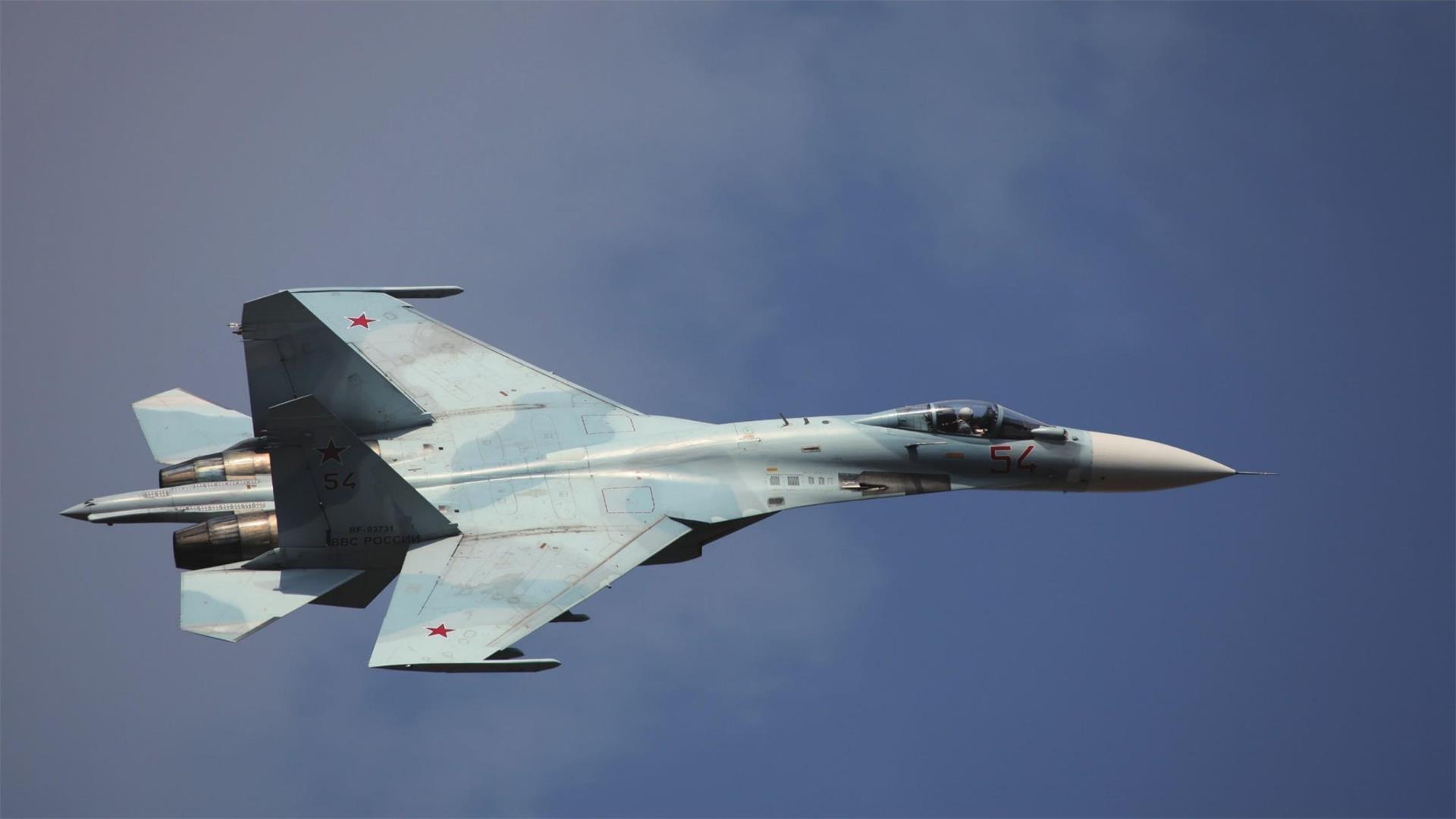 歼11领先俄王牌战机10年,克宫抱怨:饭碗不保