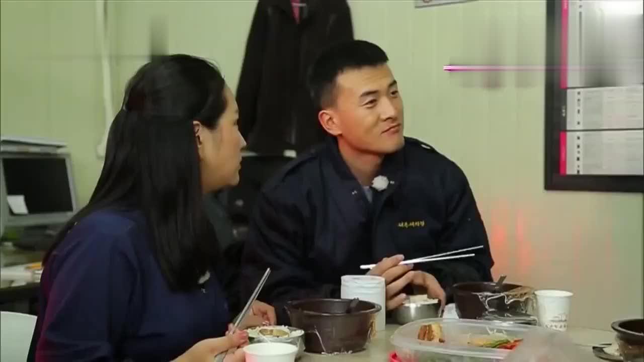 萌娃:森碟在自我介绍的时候,坑坏田亮,太可爱了!