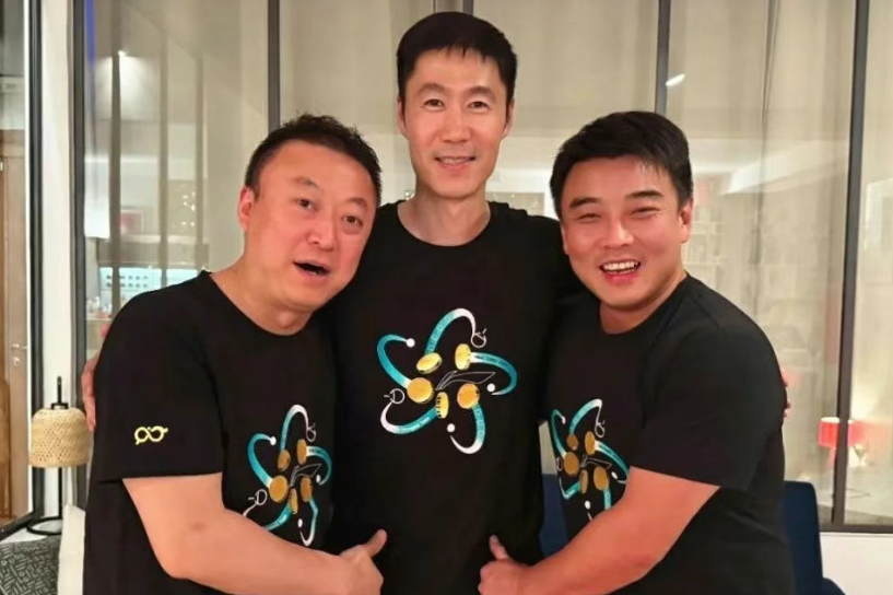 王励勤上任一周,首次现身督战国乒集训,放弃刘国梁传统定新规矩|国乒|王励勤|集训_新浪新闻