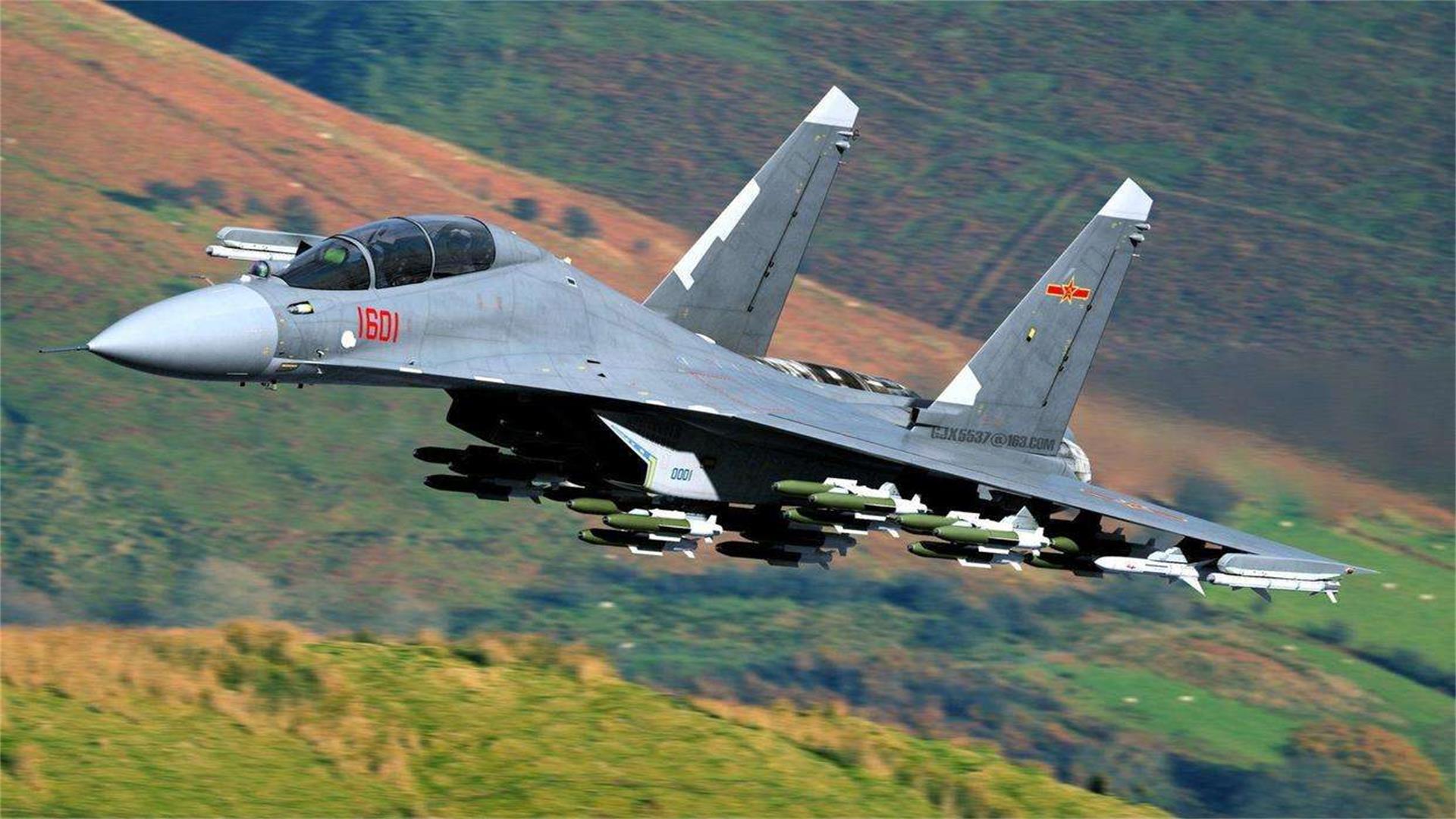 歼16只是重型战机?最新型号曝光后,美抱怨:中国不按套路出牌
