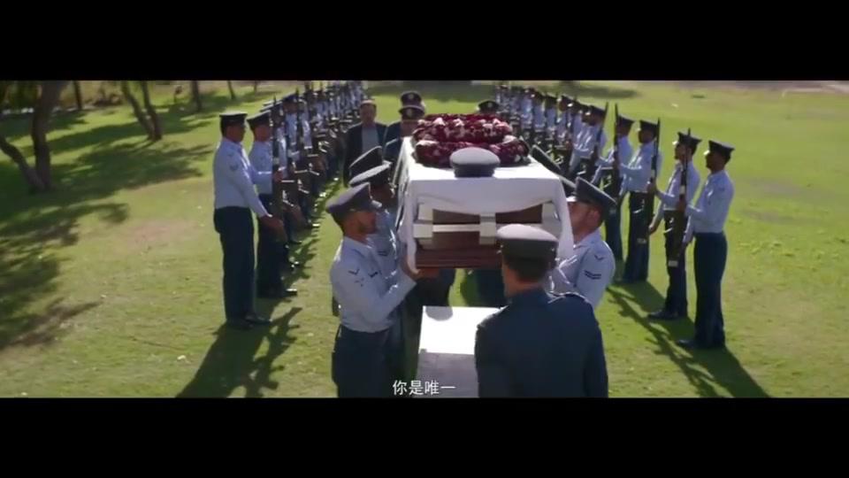 英雄落幕,留给父母的是无尽的思念!