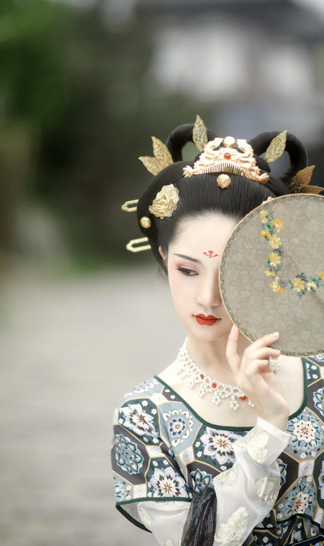 拒绝古板游客照这些四季通用的古风姿势好看又好学干货可收藏