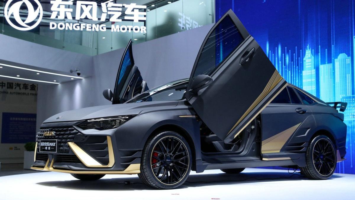 风神奕炫max 可定制剪刀门超跑了?