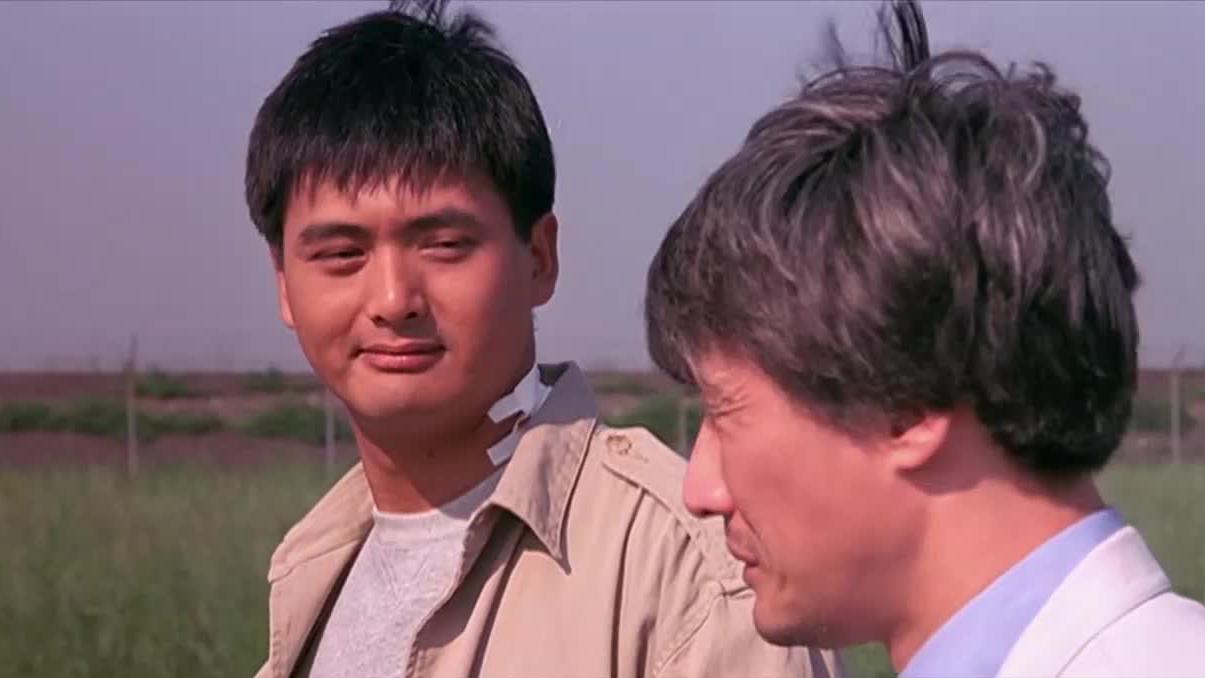 英雄本色2:周润发带四叔回国,张国荣:你好像我一个朋友!