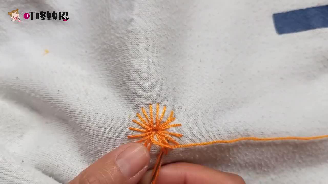 男孩女孩通用的补破洞针法,简单漂亮实用,家有熊孩子必备