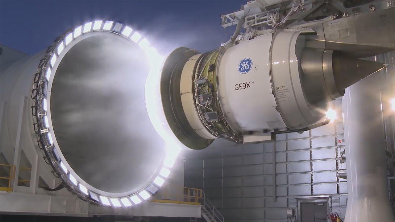 影视:曲速引擎飞船通过时空隧道来到卡普勒星球,播撒人类火种