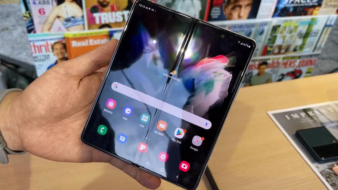 折叠痕迹明显三星fold3手机特色功能上手体验