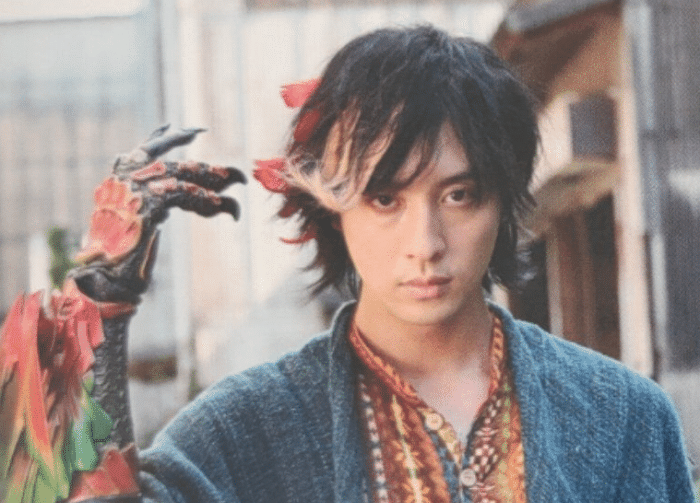 假面骑士ooo十周年主角团对比照公开ankh与映司达成完美合体