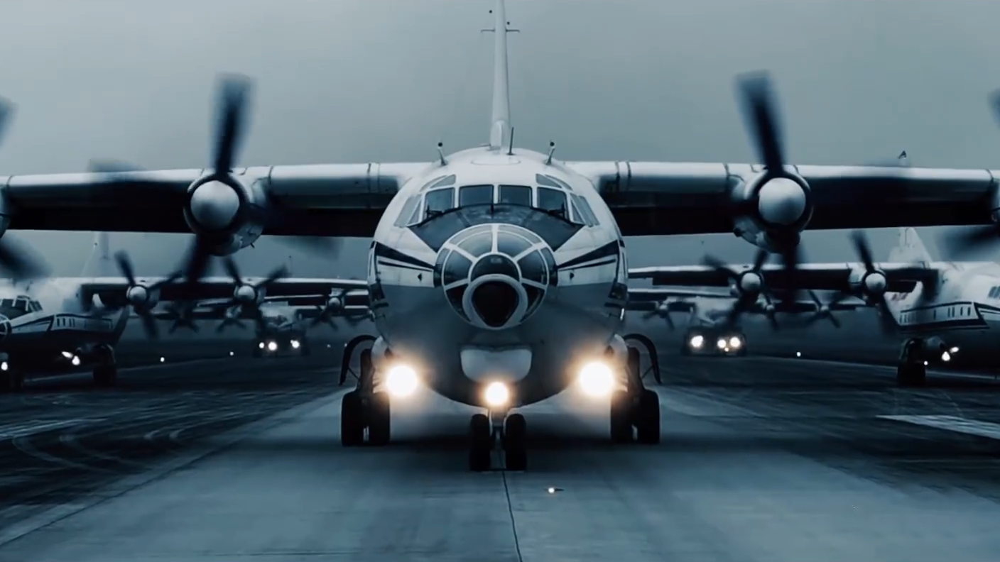 大片既视感!国产运-8飞机空中绝美航拍,简直太炫酷!