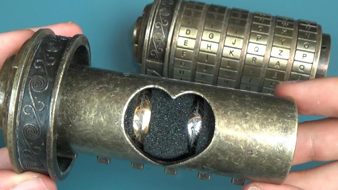 铜制的达芬奇密码锁,看看里面隐藏着什么
