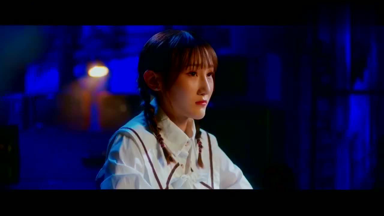 陈雪凝新歌《壁花》温暖上线,唱出少女心事!