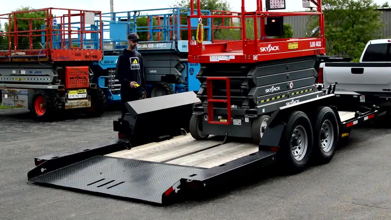 设计巧妙的液压升降牵引拖车