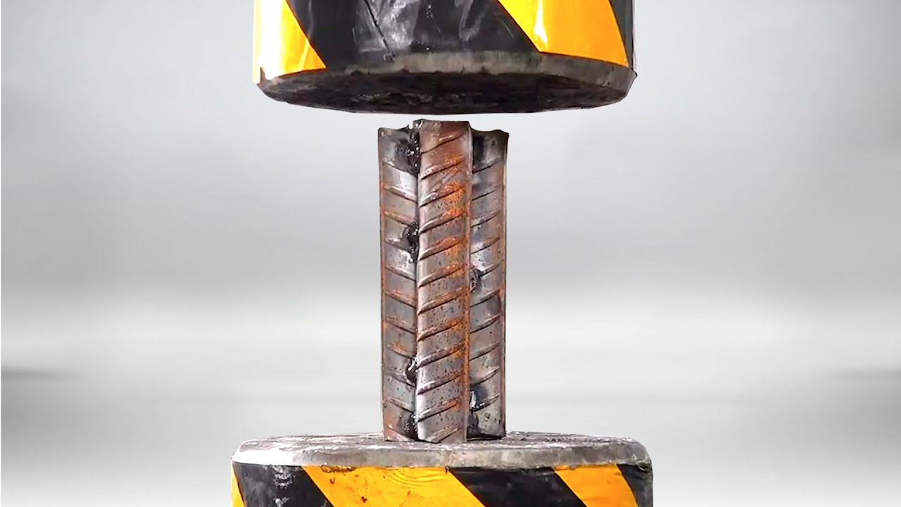 500吨液压机碾压粗钢筋,就像压软糖一样__财经头条