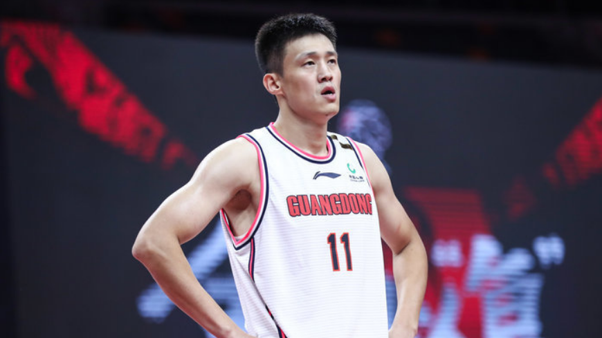 25分钟砍21分 季后赛模式的他太稳