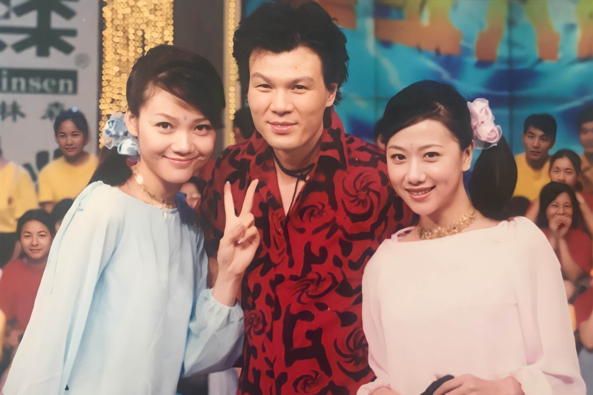 长相不如何炅,气质不如撒贝宁,李彬凭什么被安徽卫视独宠10年?|李彬|郭德纲|超级大赢家_新浪新闻
