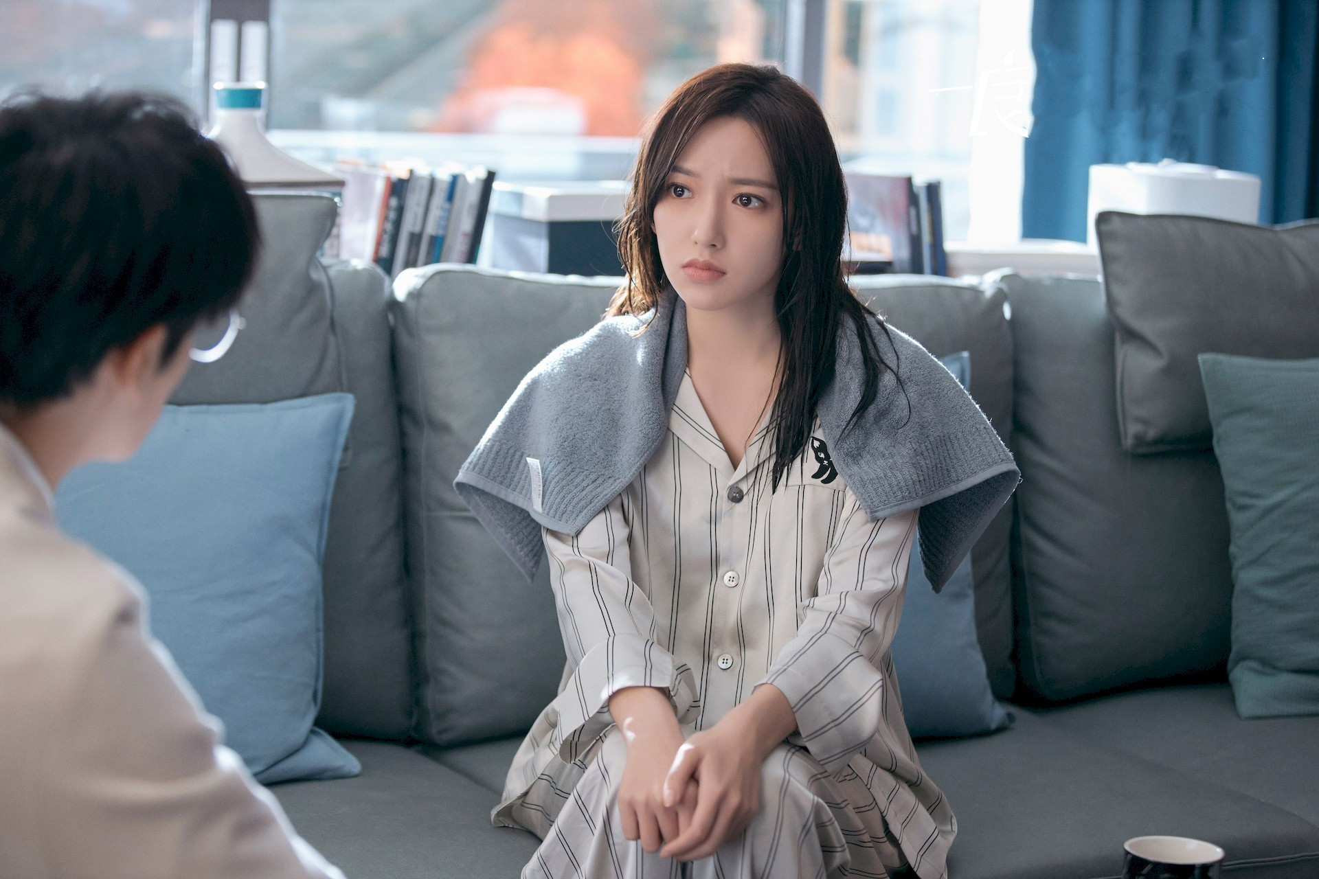 良言写意罗云熙程潇上演高能甜剧卧薪尝胆挑战双面人生