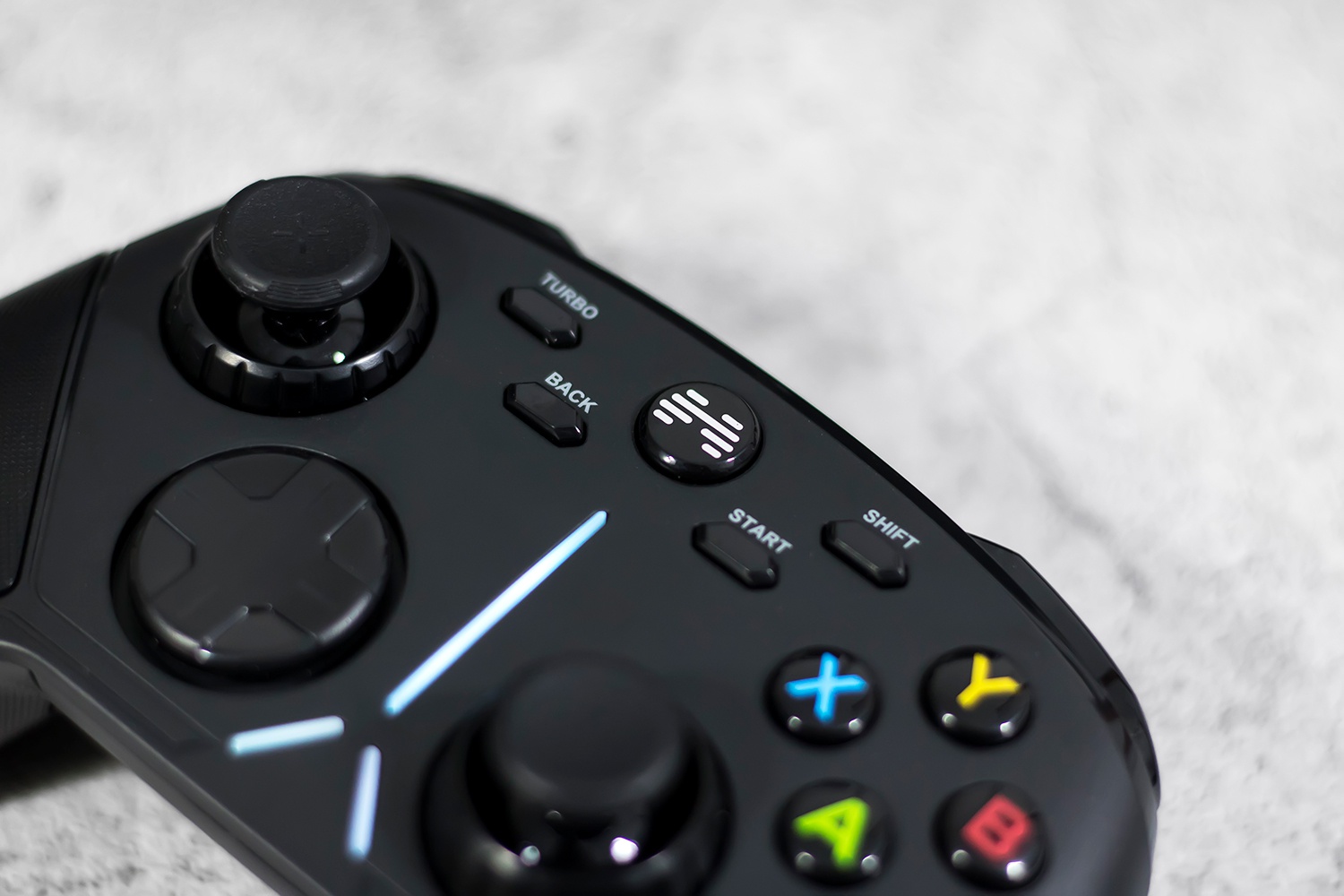 北通阿修罗3游戏手柄:摇杆物理变速,将精准操控带到新高度__财经头条