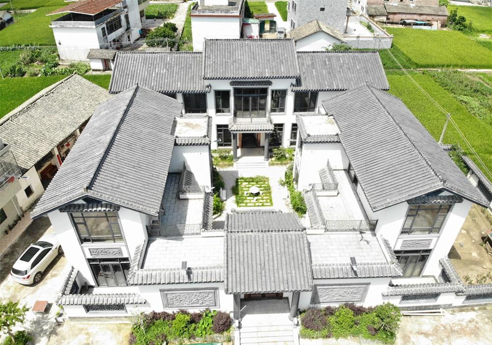 最美自建房不过中式小合院,这款带庭院新中式别墅独一无二的存在