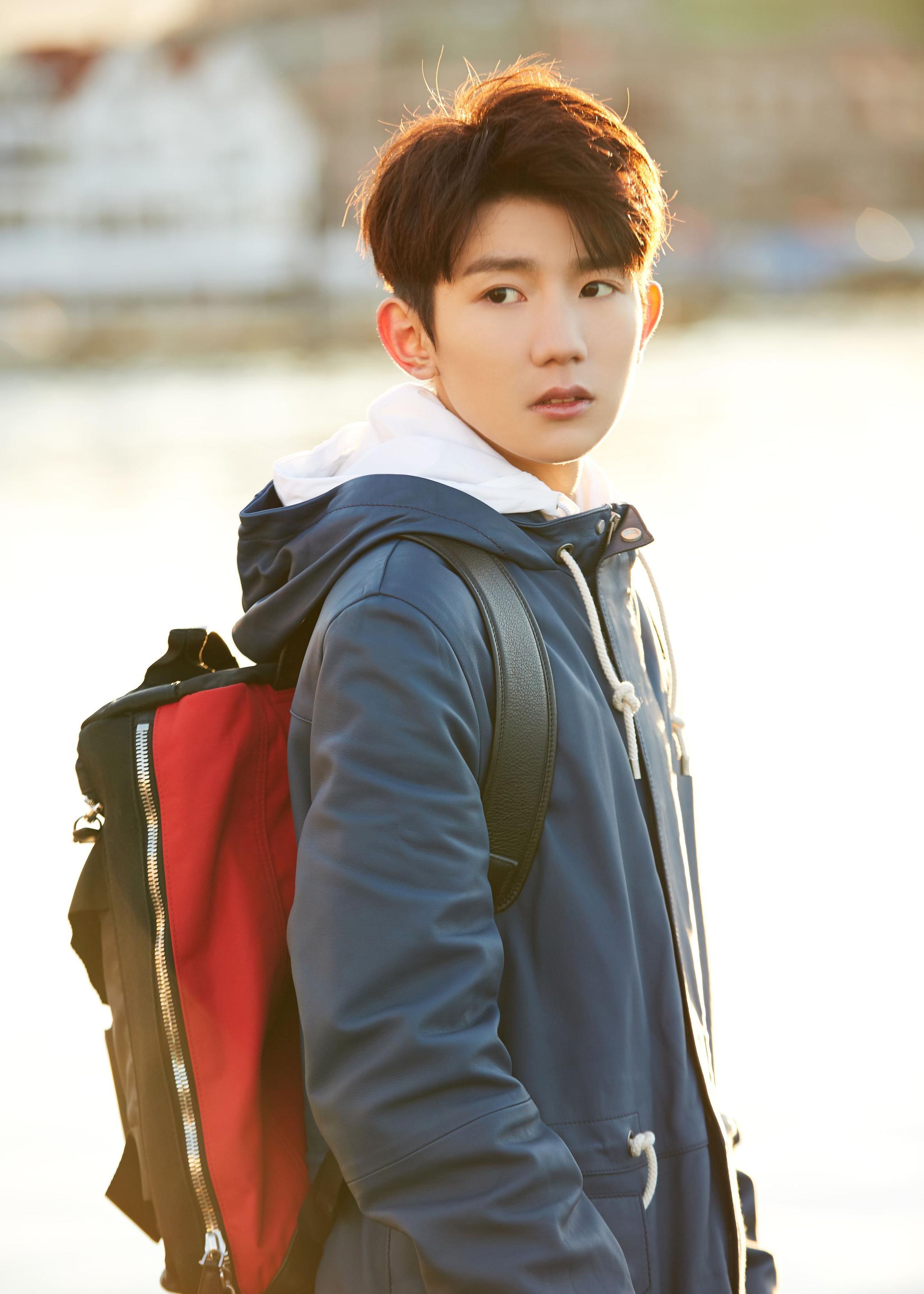 王源有着丰富的知识储备,是学识方面的高智商努力代表!