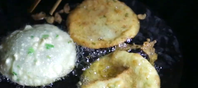 水豆腐,第一次看到这样的吃法,外酥里嫩,好吃停不下来休闲区蓝鸢梦想 - Www.slyday.coM 水豆腐,第一次看到这样的吃法,外酥里嫩,好吃停不下来休闲区蓝鸢梦想 - Www.slyday.coM