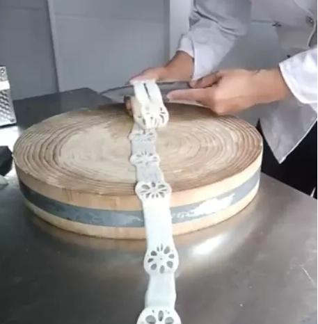 同样是炫刀工，<a href=