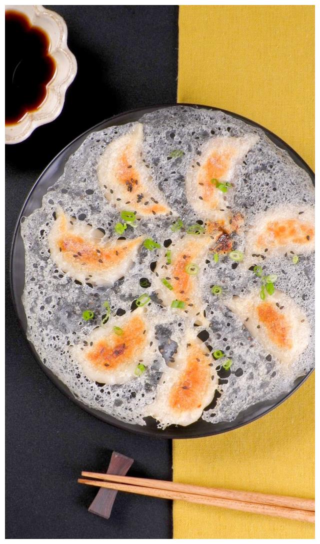 高颜值冰花煎饺__财经头条