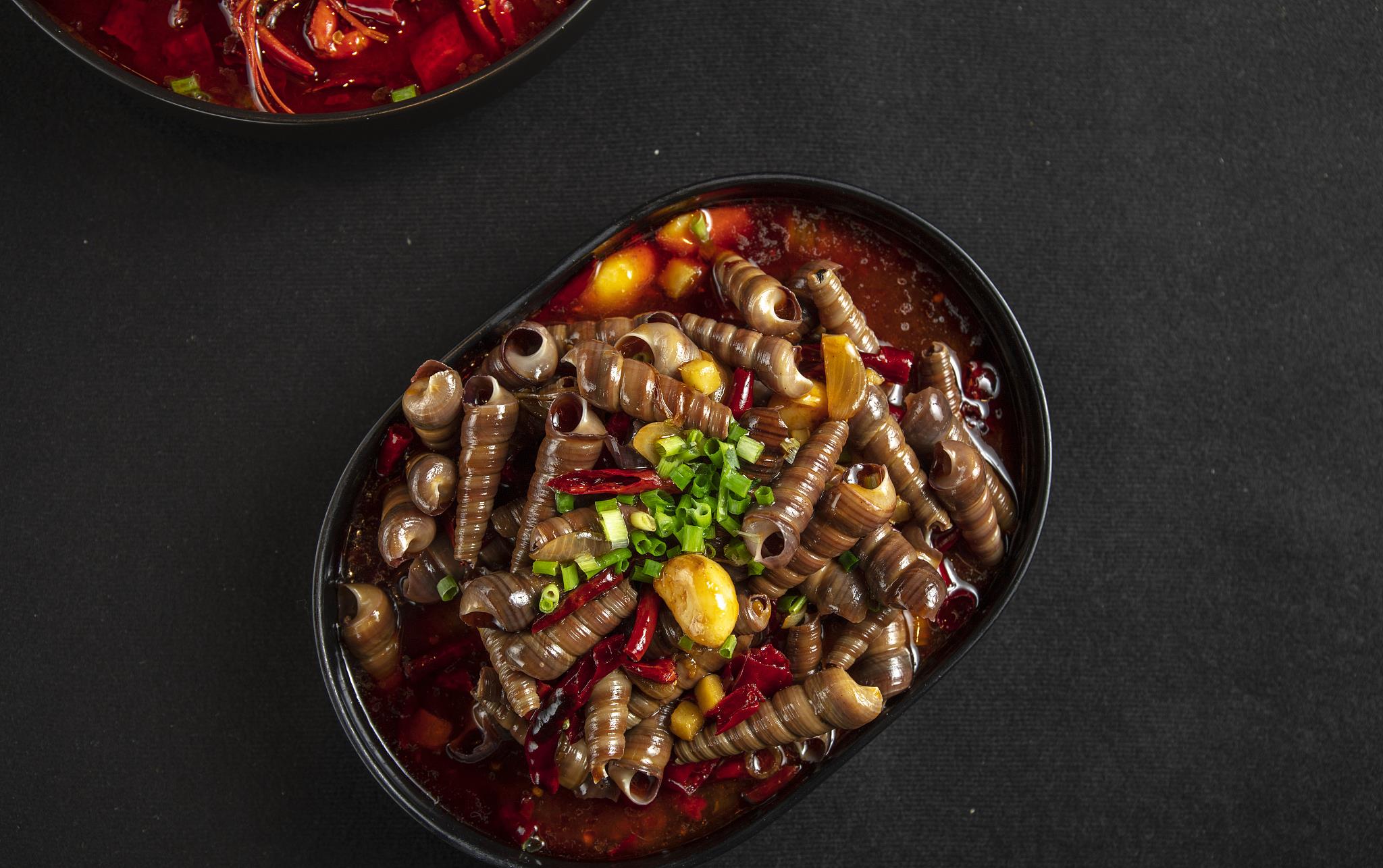 饭店的炒钉螺为什么麻辣好吃又入味很多人搞不懂看大厨如何做