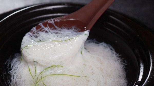 各国厨师比刀工，中国厨师一把菜刀镇全场，网友：国外厨子真好混休闲区蓝鸢梦想 - Www.slyday.coM