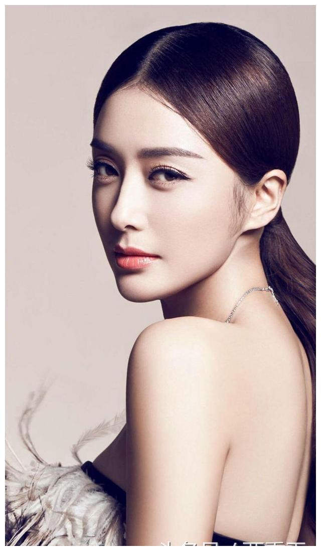 秦岚天生丽质会说话的眼睛楚楚动人