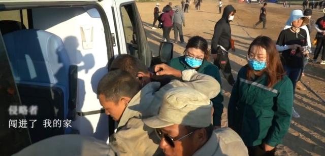 我和我的父辈票房破9亿!演员拍摄花絮曝光,敬业精神难能可贵?休闲区蓝鸢梦想 - Www.slyday.coM 我和我的父辈票房破9亿!演员拍摄花絮曝光,敬业精神难能可贵?休闲区蓝鸢梦想 - Www.slyday.coM